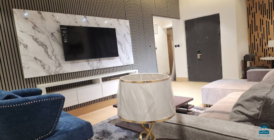 Apartment by Cyrus